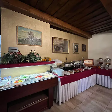 Chateau Otel
