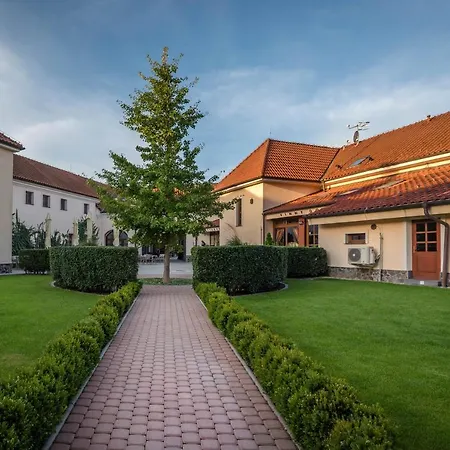Chateau Otel Krakovany