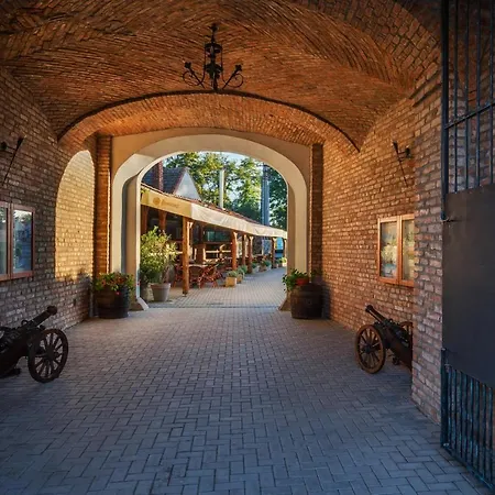 Otel Chateau Krakovany