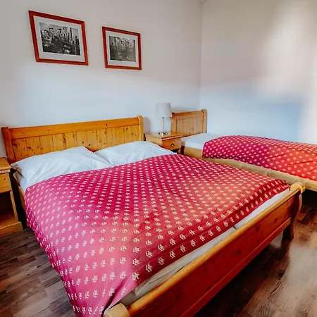 Hotel Chateau 3*