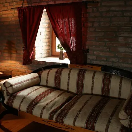 Chateau 3* Krakovany
