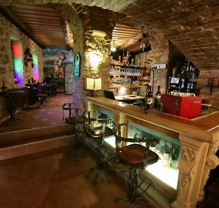 Chateau 3*