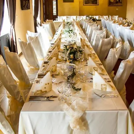 Chateau 3* Krakovany