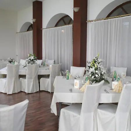 Hotel Chateau