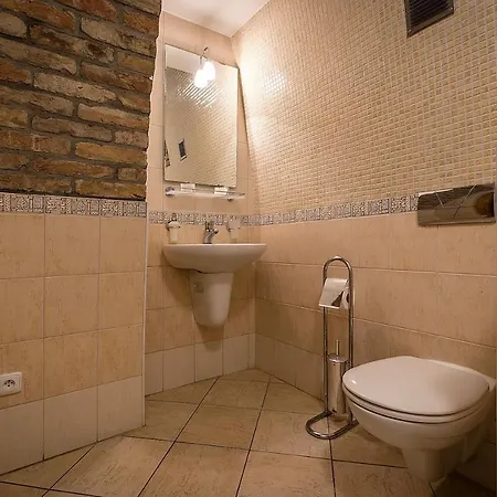 科拉科瓦尼城堡酒店 Krakovany